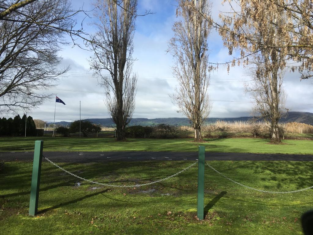 Colac Colac Caravan Park Corryong Exterior photo